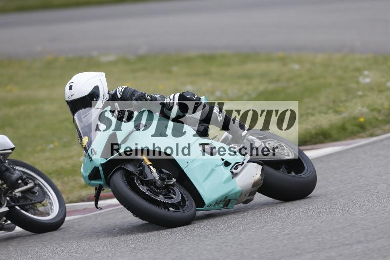 /09 19.04.2026  Caremotion get faster ADR/Gruppe gelb/44